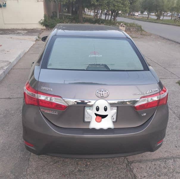 Toyota Corolla Altis 2016 1