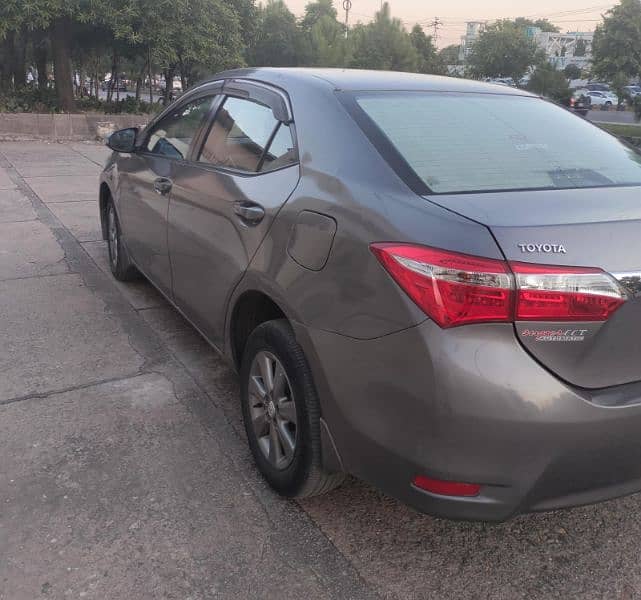 Toyota Corolla Altis 2016 5