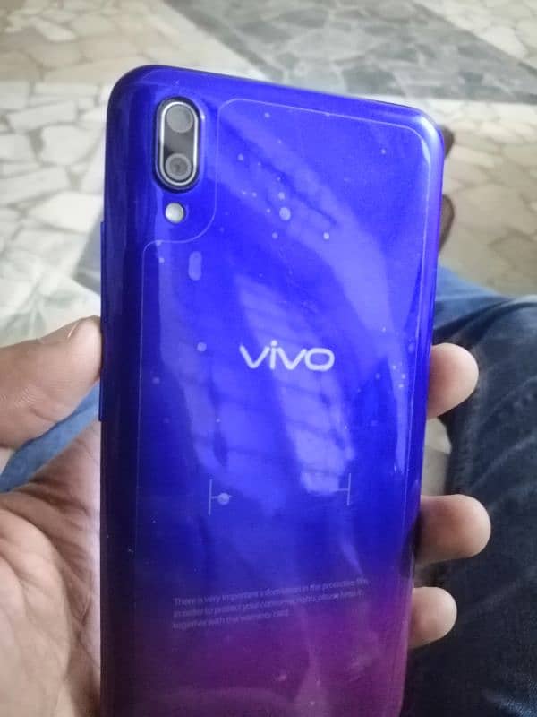 Vivo Y93 4