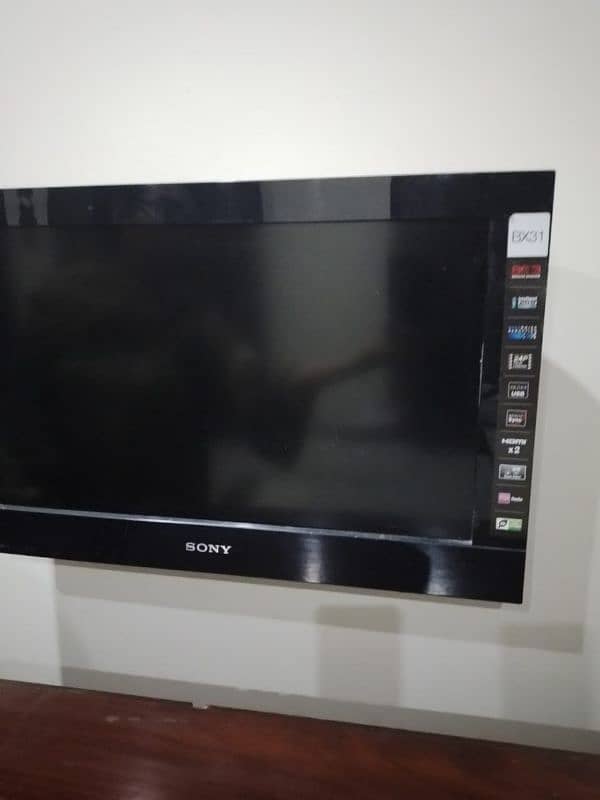 Full HD Original Sony Bravia LCD TV - Almost New نہایت عمدہ کوالٹی 1