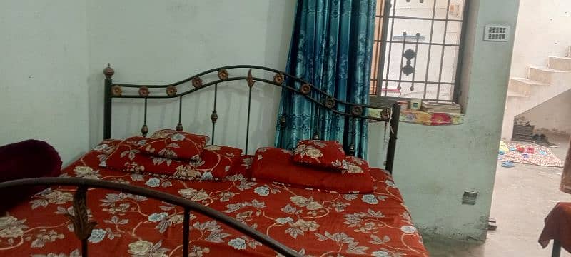 Iron bed 2