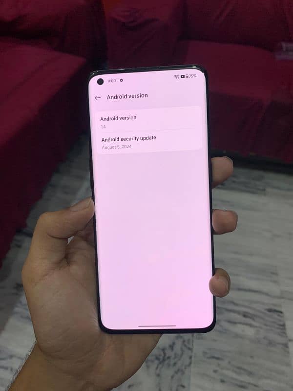 one Plus 9 pro 12 GB 256 GB 1