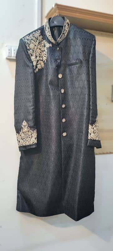 I am selling sherwani one time use hoi hai 1