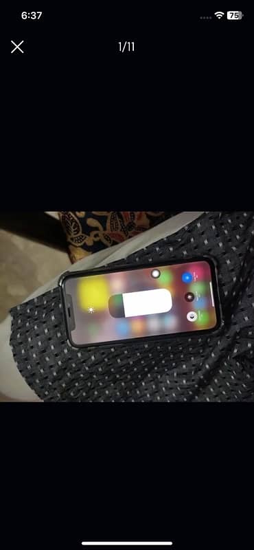 iPhone 11 factory unlock 64 gb urgent sale 0