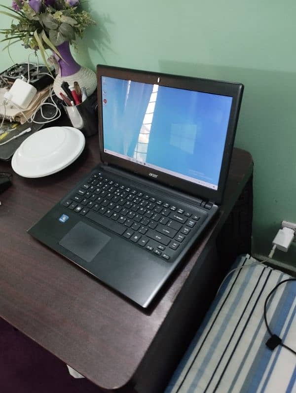 Laptop Core i3 Slim 8