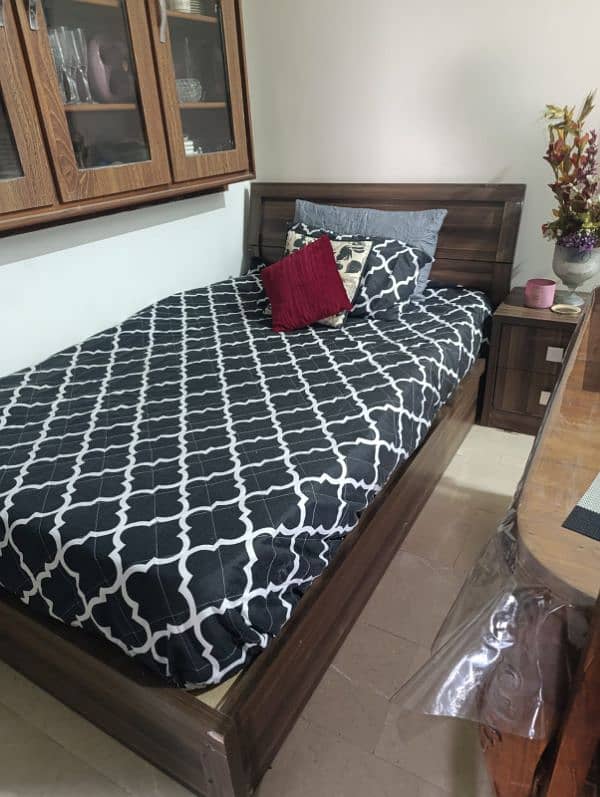 Single Bed Pan Emirates UAE Size 1