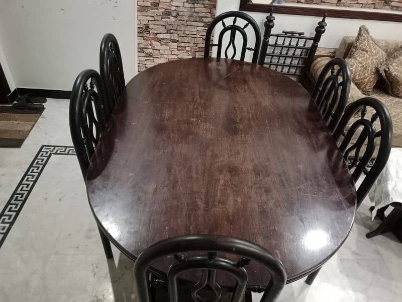 Solid wood Dining Table with 6 chairs 1