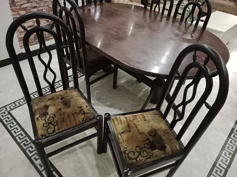 Solid wood Dining Table with 6 chairs 4