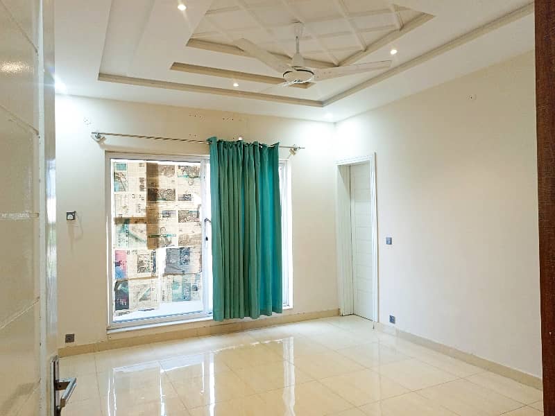 1 KANAL UPPER PORTION FOR RENT WITH SEPARATE GATE FOR RENT IN F-17 ISB 10