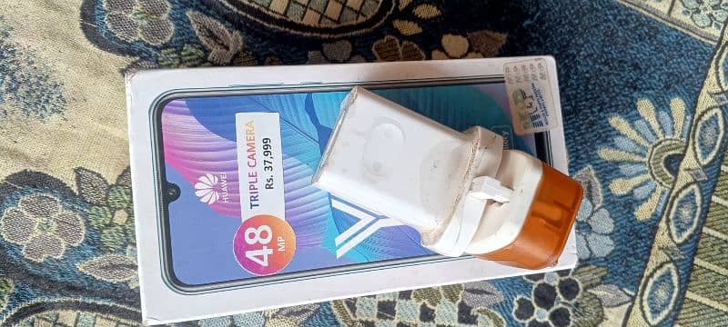 Huawei Y8p 6GB 128GB Box Charger 7