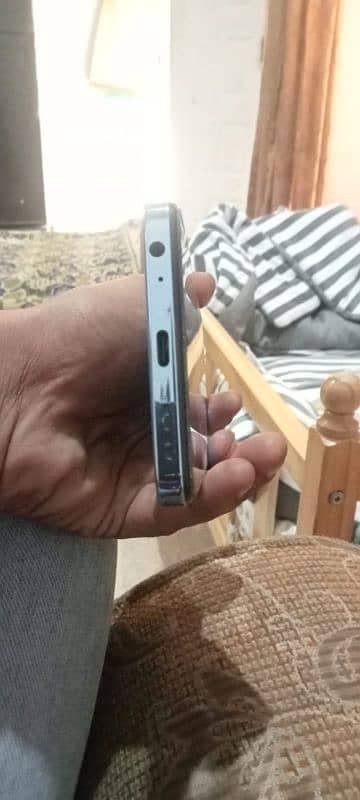 infinix hot 40i 3