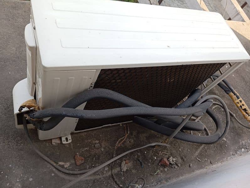 GREE 1.5 ton air conditioner 3