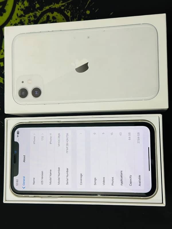 iphone 11 64GB 7