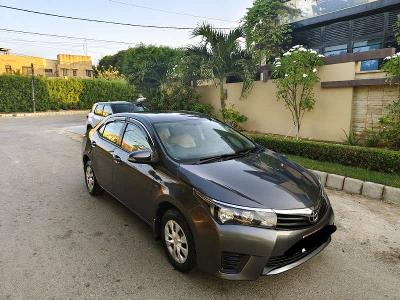 TOYOTA COROLLA GLI 1.3cc AUTO, MODEL 2017, ORIGINAL GUN METALLIC COLOR 0