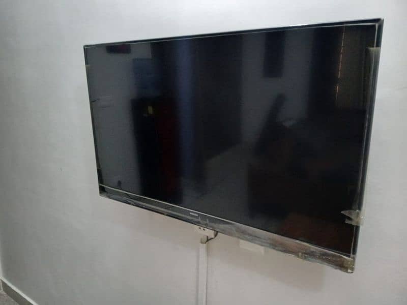 Samsung 5 Series 5300 LED 43 Inch 7