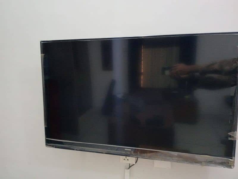 Samsung 5 Series 5300 LED 43 Inch 9