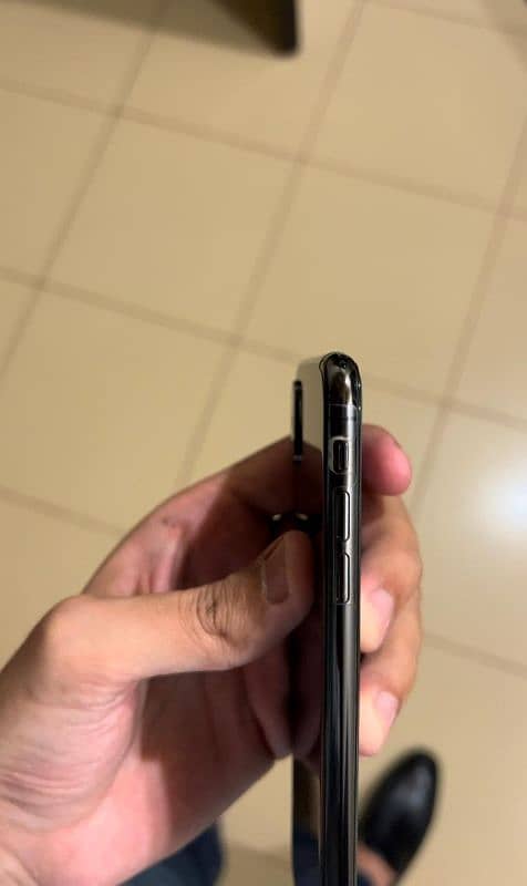 iphone xs max 3