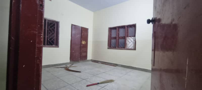 DEMOLISHED HOUSE FOR SALE AT PRIME LOCATION OF NORTH NAZIMABAD 1