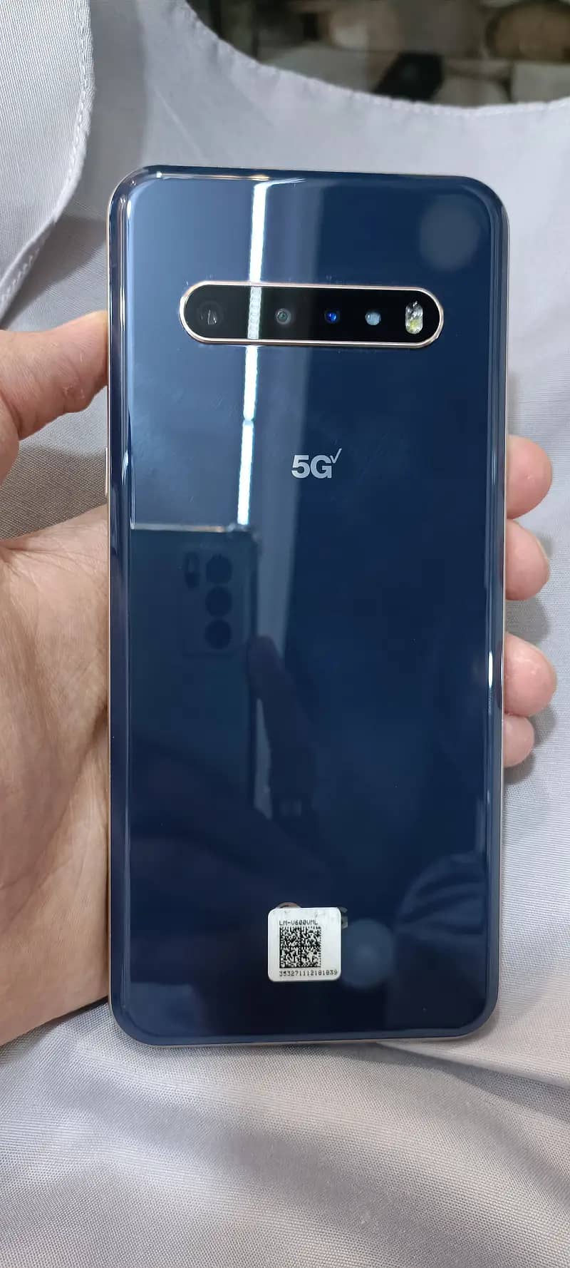 LG V60 1