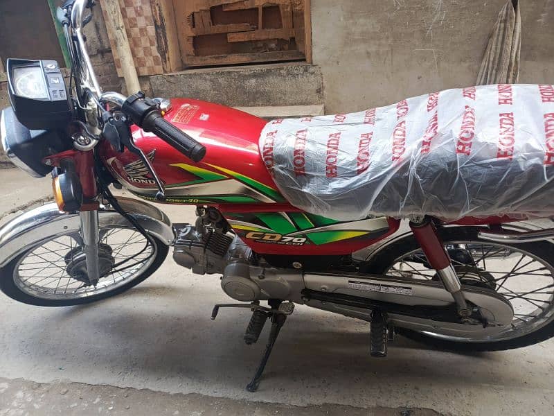 Honda cd70 for sale urgent 4