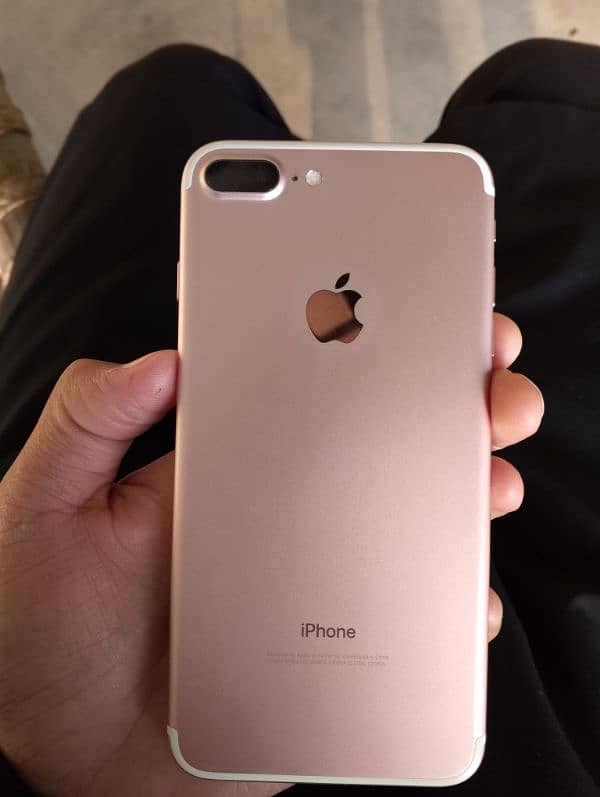 I phone 7 plus  Pta approved 6