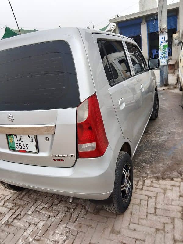 Suzuki Wagon R VXL 2017/18 4