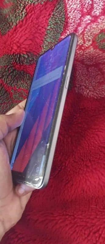 OPPO F17 Mobile Used condition 8GB / 128GB 0