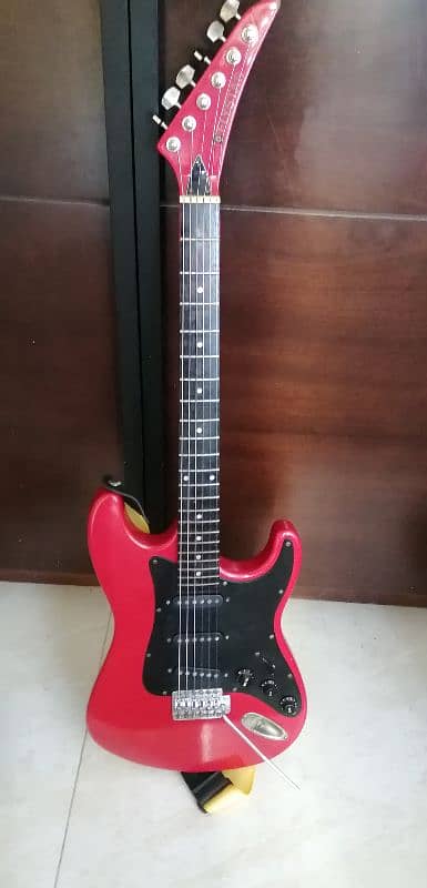 Flystar stratocaster style electric guitar 4