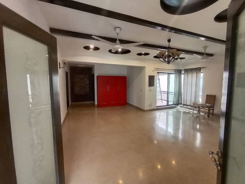 1 Kanal Upper Portion For Rent In Phase 4 Block DD 2