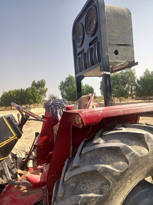 Massey Ferguson 385 5