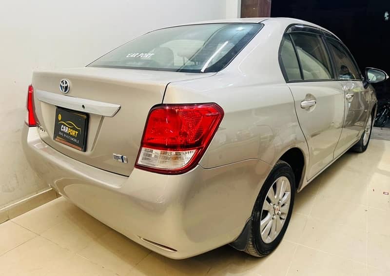 Toyota Corolla Axio 2015 3