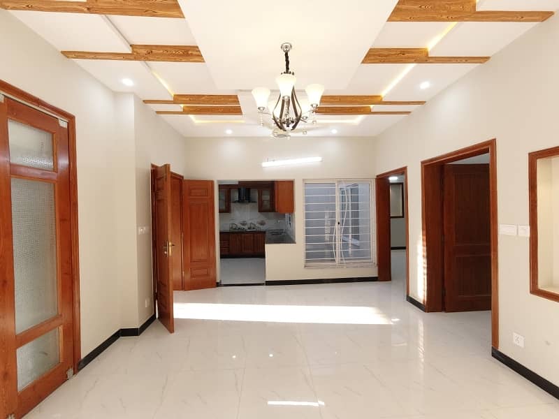 House Is Available For Sale In G-15/1 12