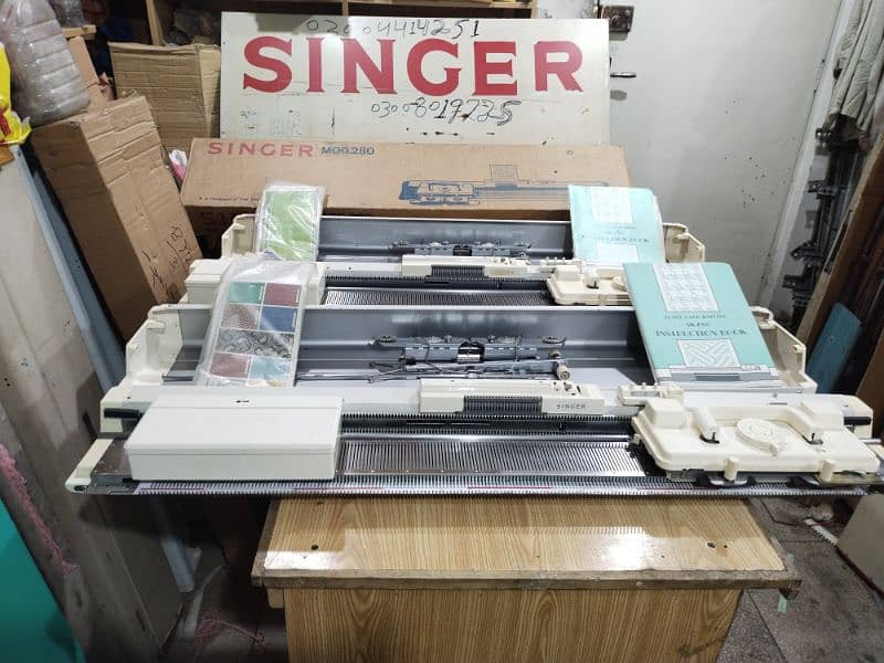 singer knitting machine SK 280 made in Japan 3