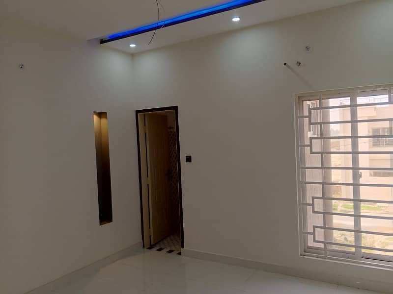 5 Maral House For Sale In Nashaman E Iqbal 34