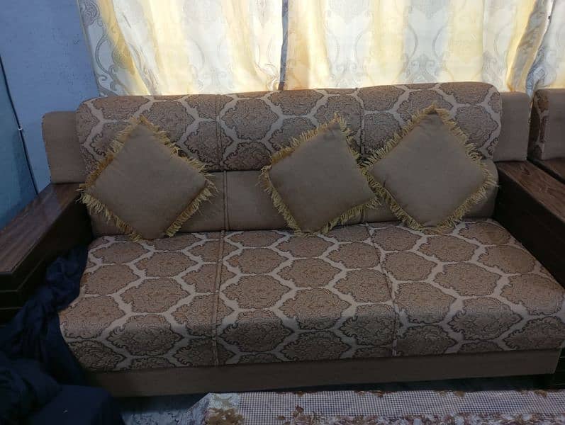 new 5 seater sofa 8