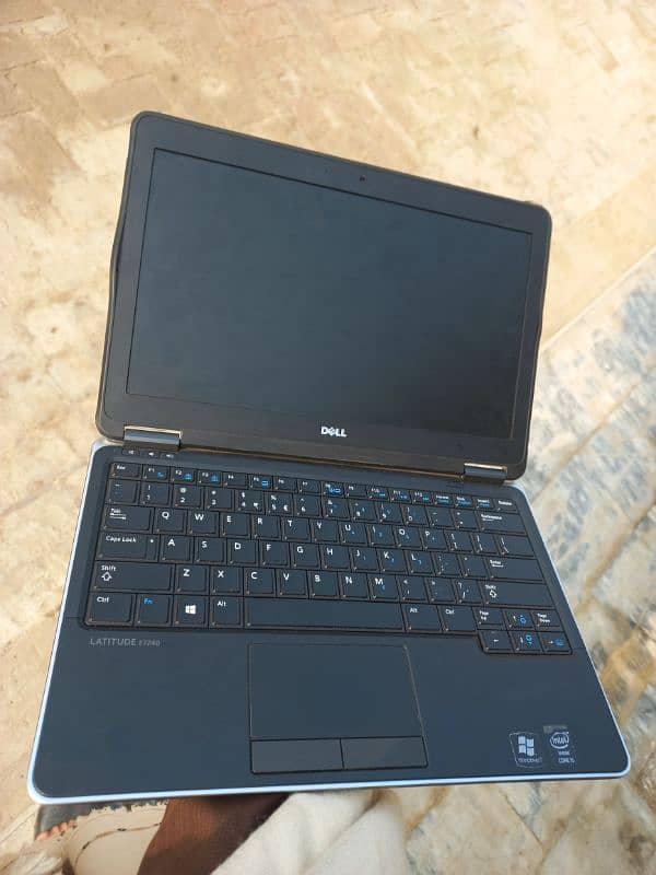 dell latitude e 7240 6