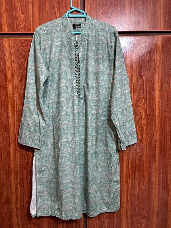 Branded kurtas for sale. Perfect Condition 4