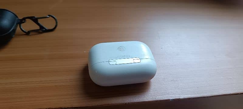 airpods pro 2 A2968 usb type c 5