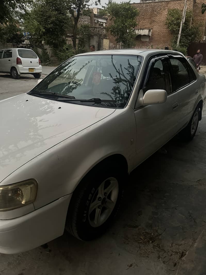 Toyota Corolla XE 1998 5