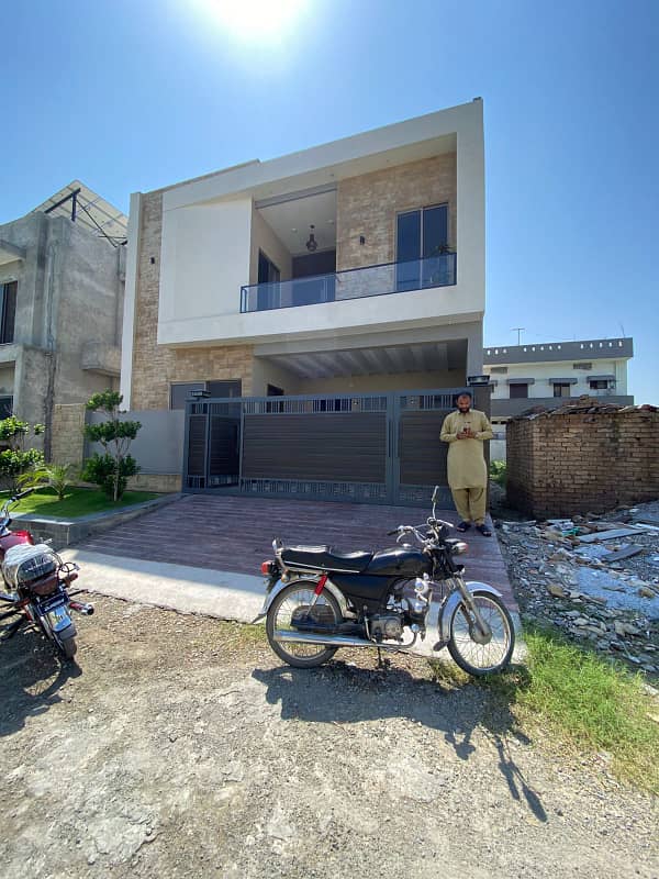 8 Marla Short Corner Double Unit House Available. For Sale in Multi Gardens MPCHS. B-17 Block E Islamabad. 2