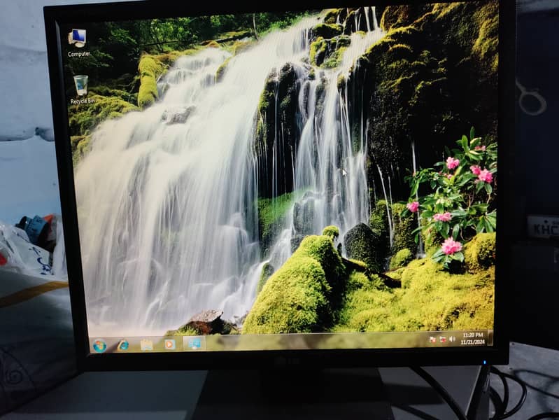 excellent COLOR BIG DISPLAY MONITOR SCREEN 19 INCH 03122810637 5