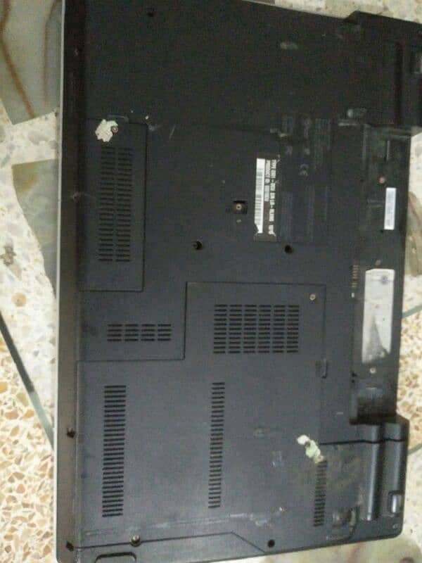 Thinkpad Edge 15 - i3 non-working PARTS only 3