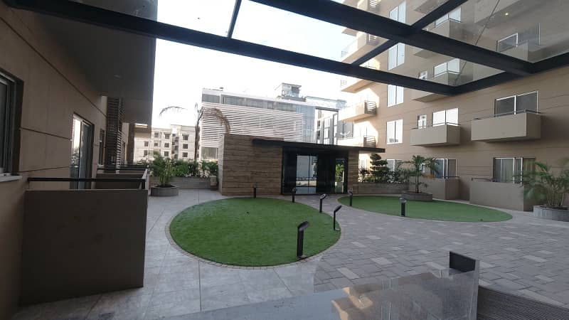 3 Bed Dam Facing Luxury Apartment Available. For Rent In Pine Heights D-17 Islamabad. 33