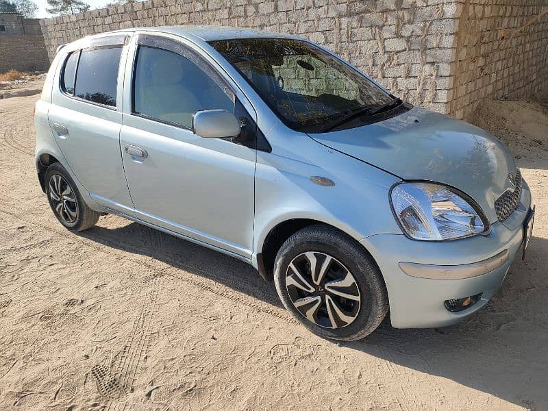 Toyota Vitz 2004 0