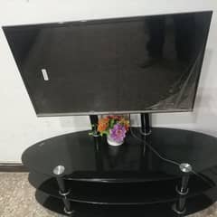 haier LED TV 32" simple 10/9:5 brand new condition