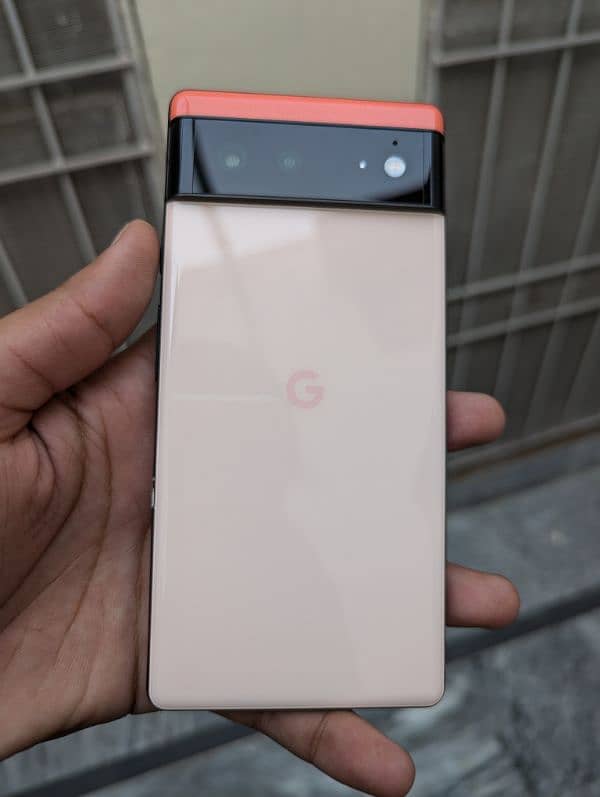 Google Pixel 6 Orange Colour 1