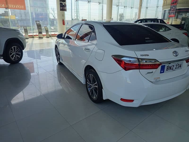 Toyota Altis Grande 2018 5