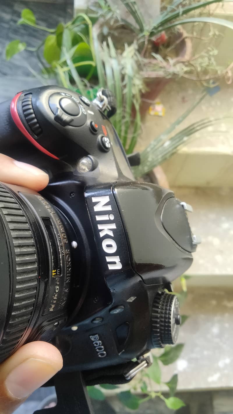 camera Nikon d600 full frame charger battery 6