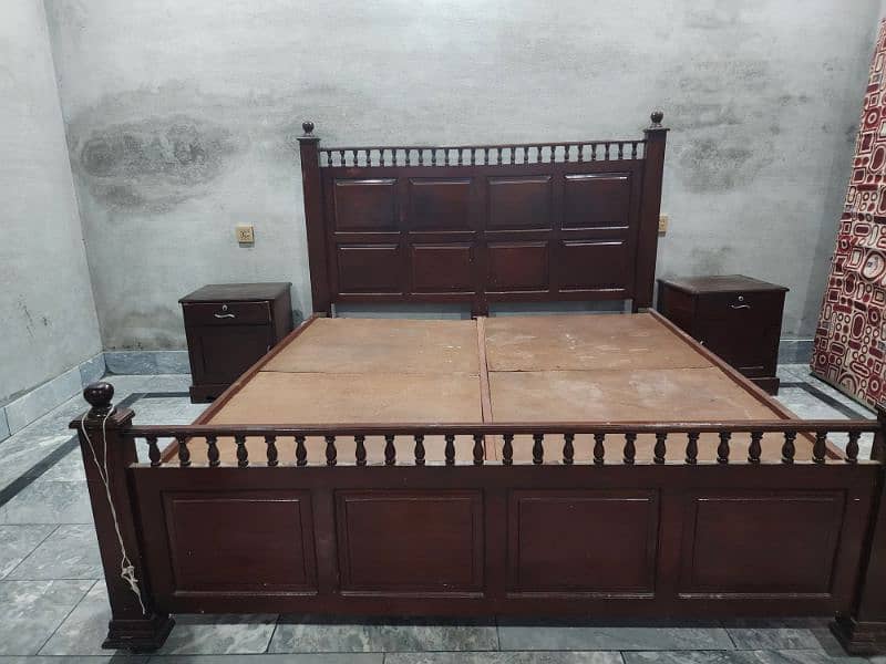 king size bed with side tables 1