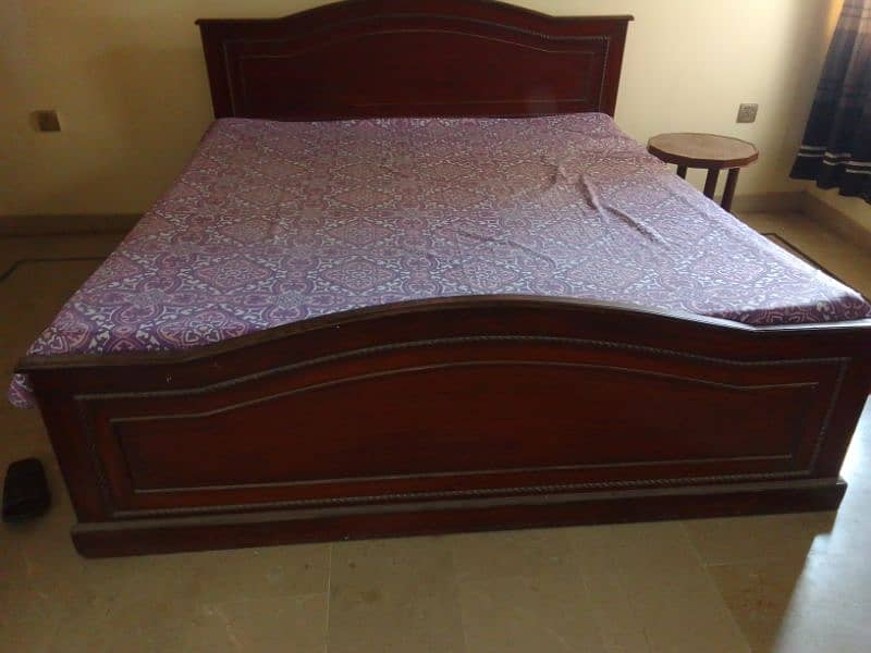 pure wooden king size double bed without mattress and without matress 2